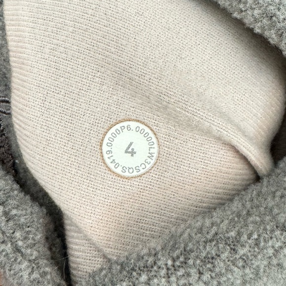 Lululemon Go Forward Pullover - Picture 7 of 13